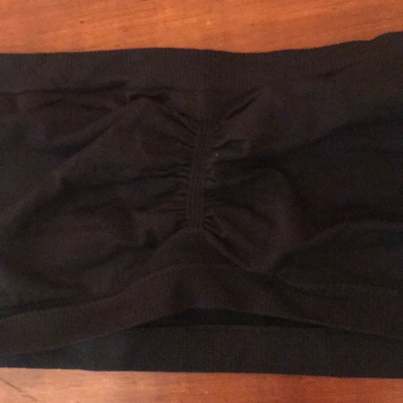 2 bandeau tops - Picture 2 of 3